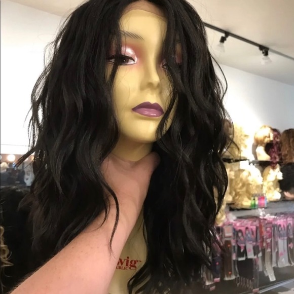 Wig sale wavy BLACK Swisslace lacefront wig main image 8